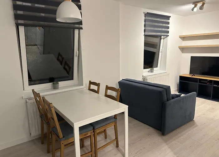 アパート Malczewskiego 11